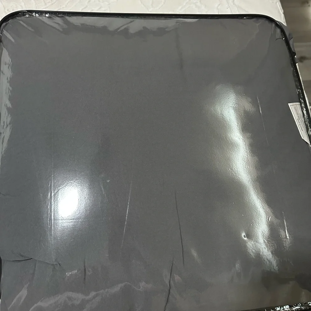 Twin XL Gray Comforter Set